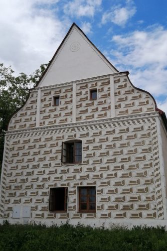 545
